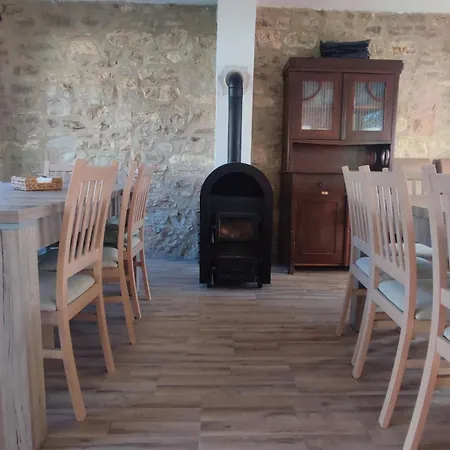 Mare-vara Vendeghaz 4* Magyaregregy